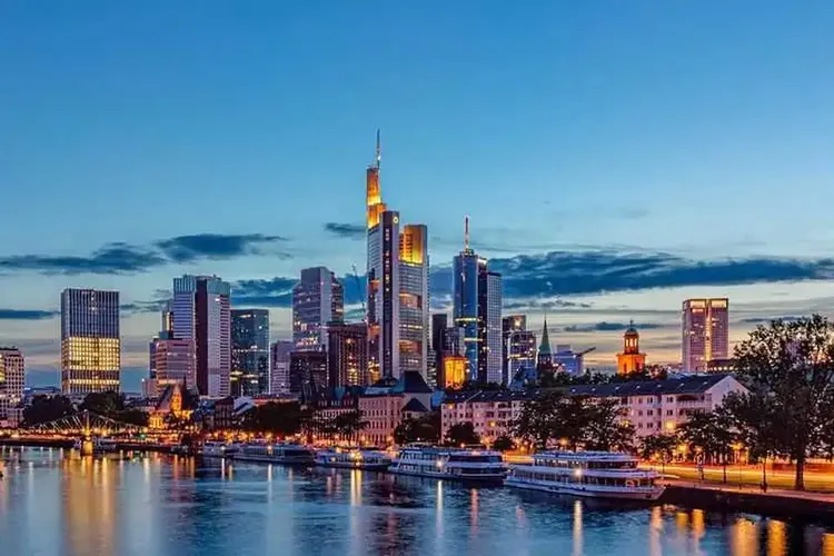 Kontakte Frankfurt